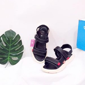 Giày sandal bé trai