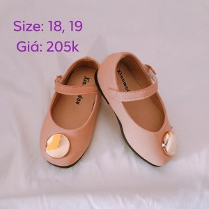 Giày xinh cho bé gái