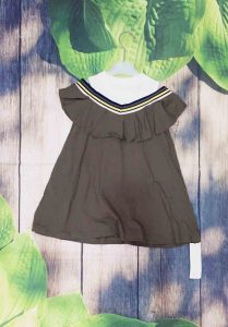 đầm bé gái lệch vai