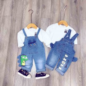 yếm váy jean bé gái