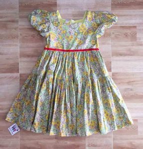 đầm bé gái 30kg