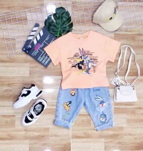 Bộ jean bé gái thỏ vịt