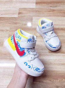 giày thể thao bé trai