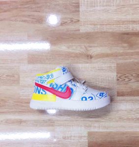 giày thể thao bé trai