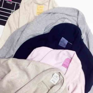 áo khoác len bé gái