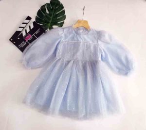 Đầm công chúa tay phồng voan