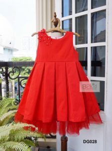 Đầm công chúa đính hoa đỏ