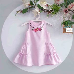 đầm bé gái 35kg