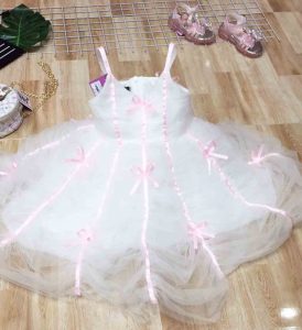 Đầm ren ruybang NEXXI