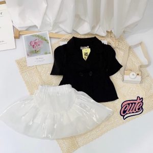 Áo Vest gái chân váy xoè