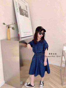 Váy jean bé gái áo bo