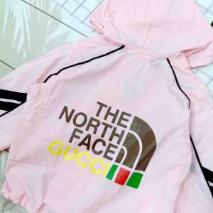 Áo khoác trẻ em hàng hiệu