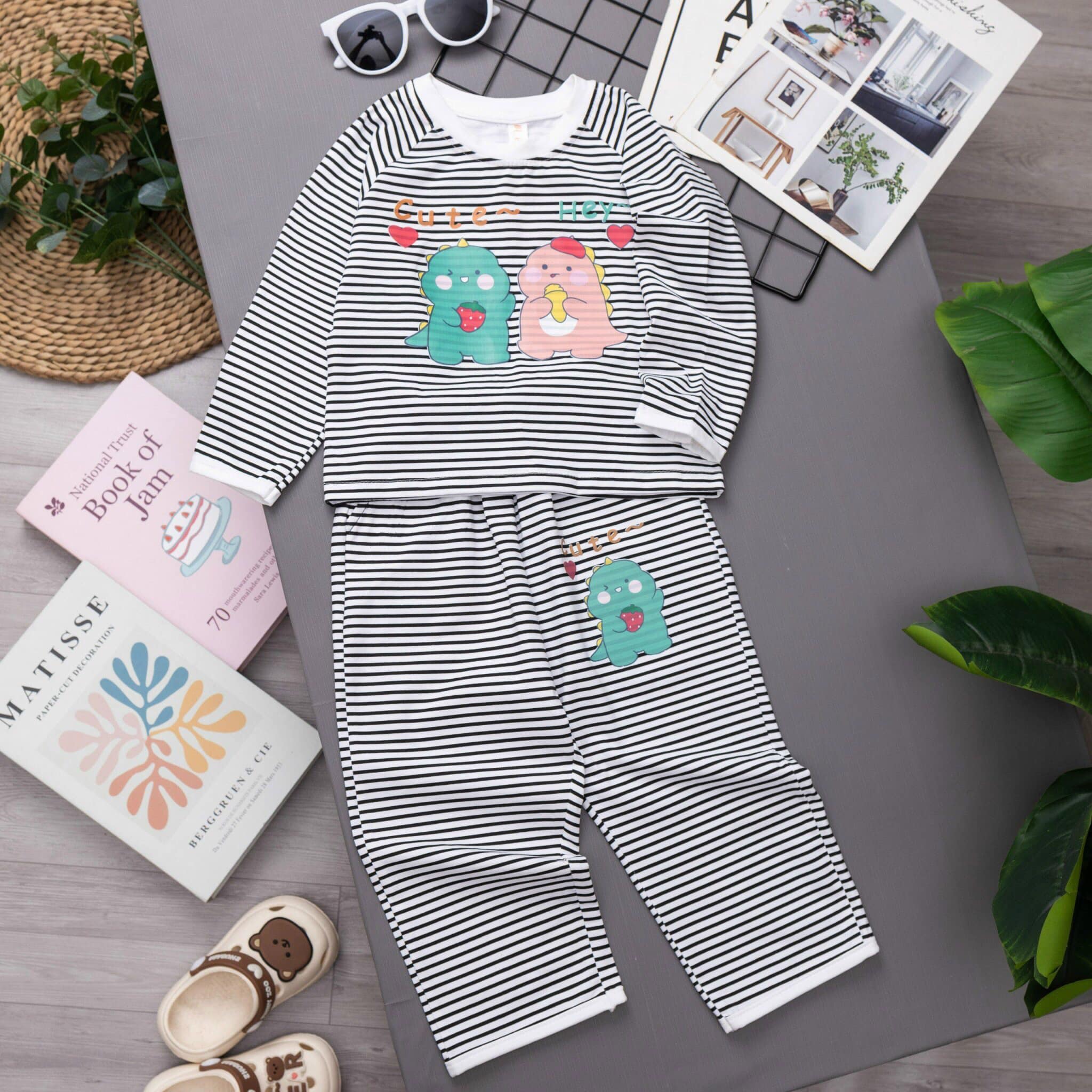 Bo dai MKIDS khung long soc den cho be